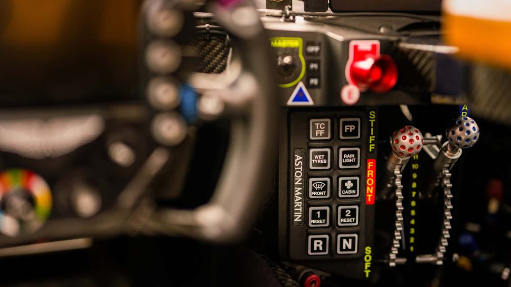 Aston Martin Valkyrie LM