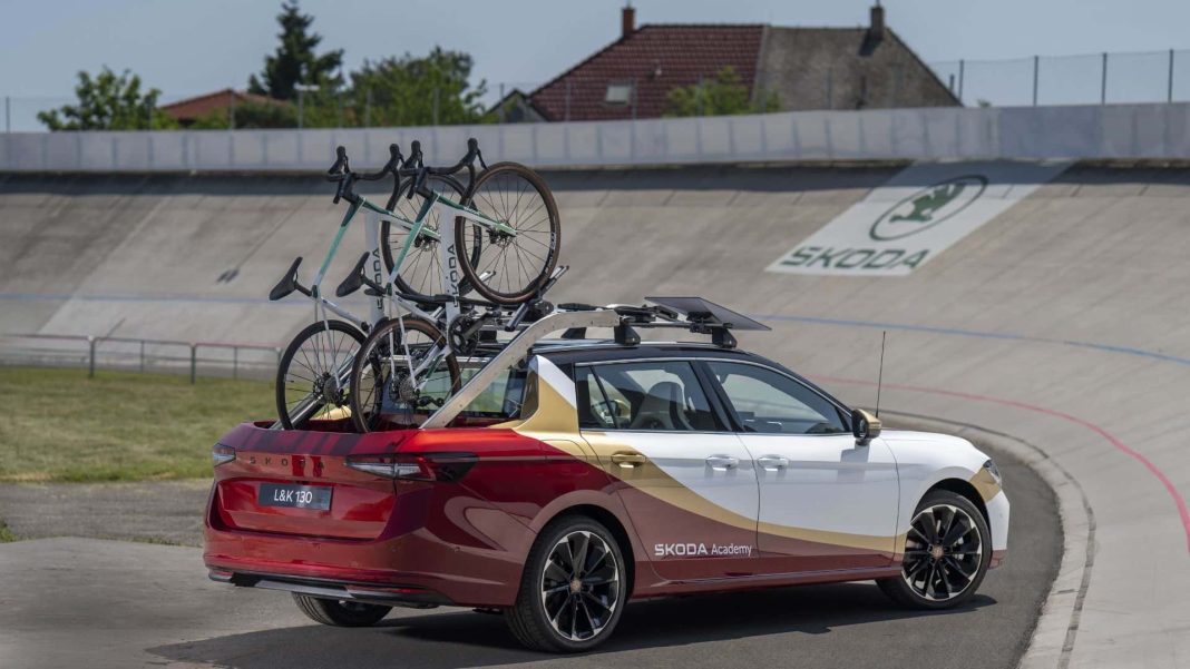 skoda-l-k-130-pickup-truck-based-on-the-superb-combi (13) Škoda L&K 130 Pickup