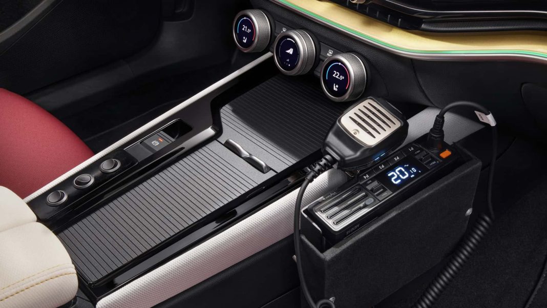 skoda-l-k-130-pickup-truck-based-on-the-superb-combi (9) Škoda L&K 130 Pickup