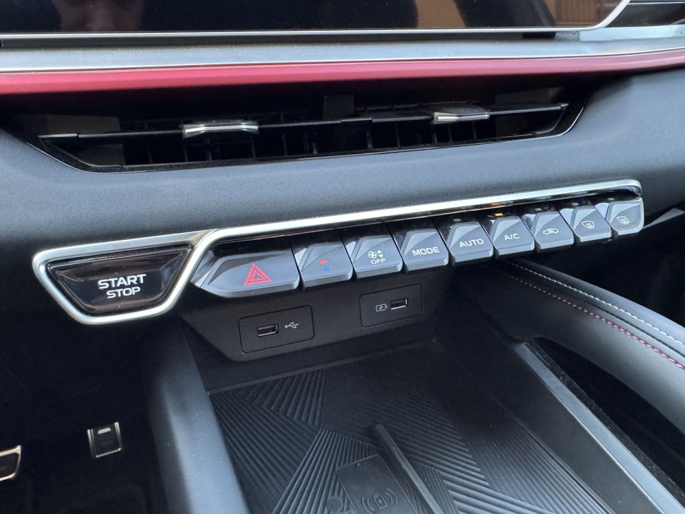 Auto magazin Srbija TEST: Geely Coolray 1,5 TD GF+