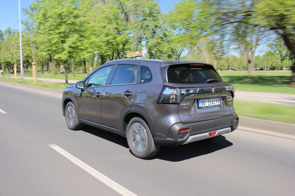 Suzuki S-Cross 1,4 Boosterjet 2WD Hybrid Elegance