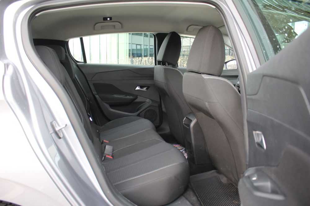Auto magazin Srbija Test Peugeot 308 PHEV 180 Active Pack