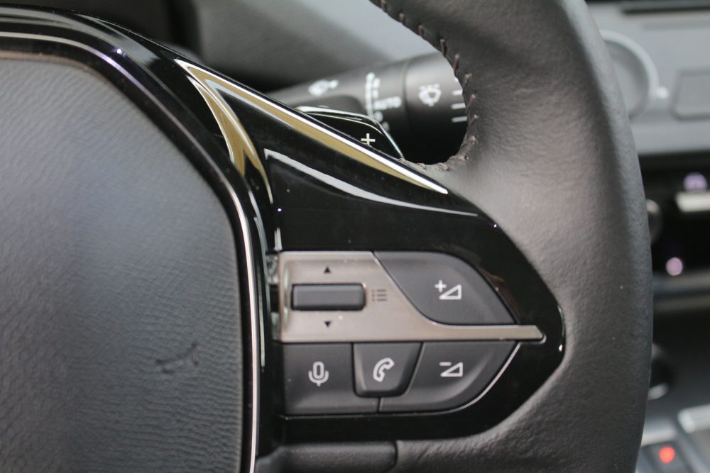 Auto magazin Srbija Test Peugeot 308 PHEV 180 Active Pack