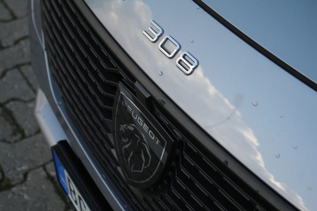 IMG_6860 Auto magazin Srbija Test Peugeot 308 PHEV 180 Active Pack