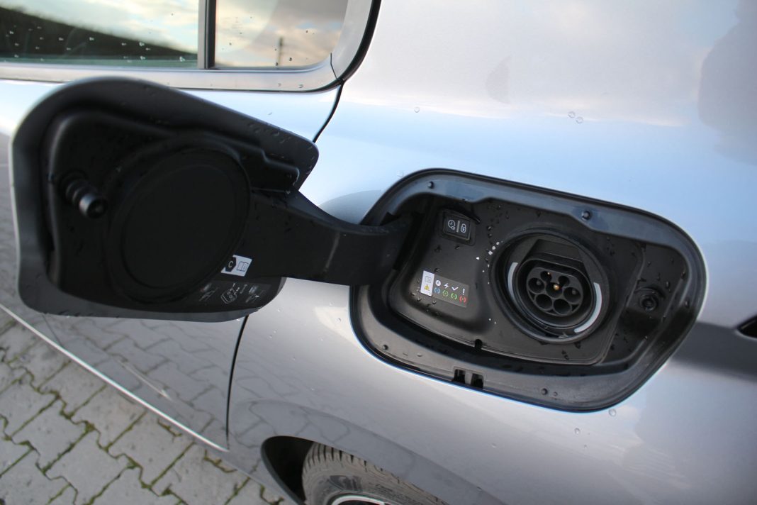 IMG_6865 Auto magazin Srbija Test Peugeot 308 PHEV 180 Active Pack