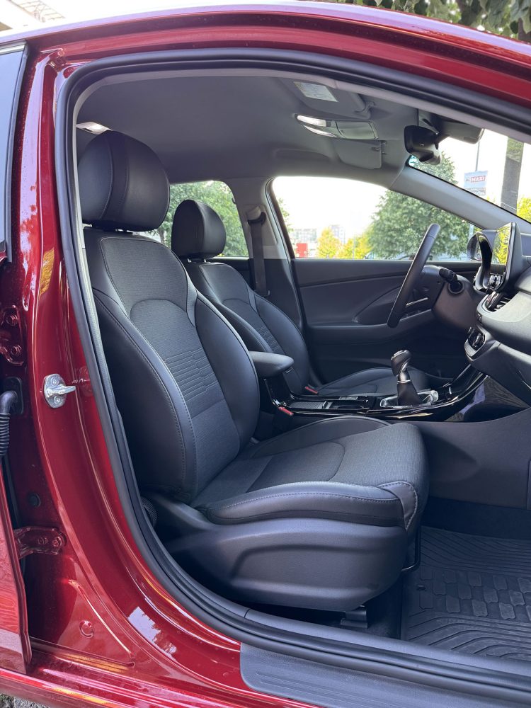 Auto magazin Srbija TEST Hyundai i30 1.5 DPi GLS Impression