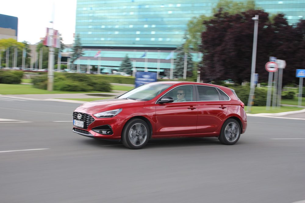 Auto magazin Srbija TEST Hyundai i30 1.5 DPi GLS Impression