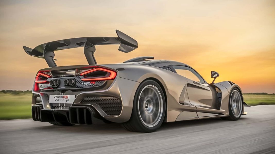 hennessey-venom-f5-2025-mit-schaltgetriebe (1) Hennessey Venom F5 Revolution LF