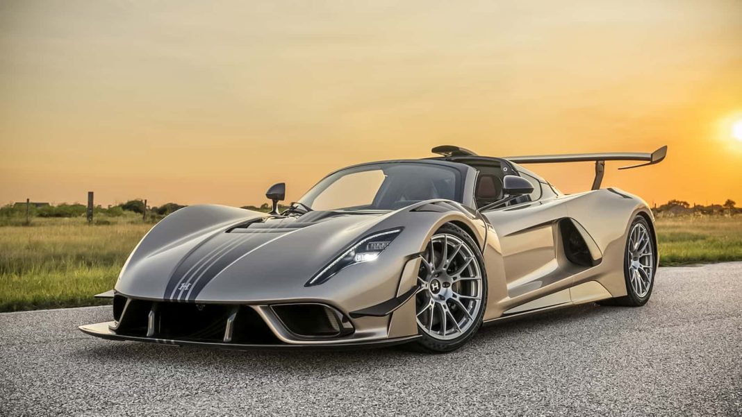 hennessey-venom-f5-2025-mit-schaltgetriebe (21) Hennessey Venom F5 Revolution LF