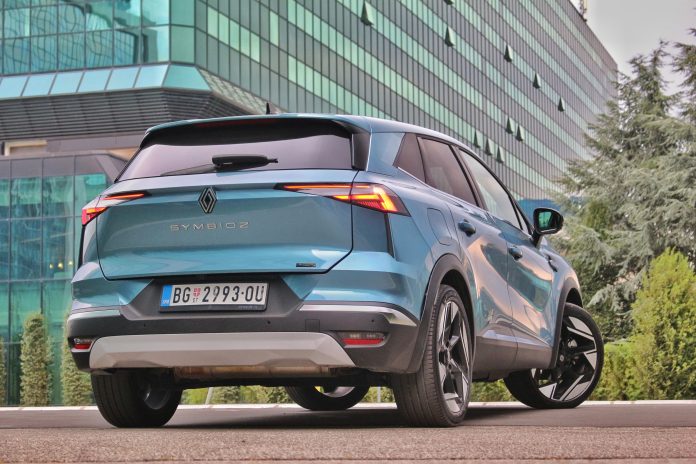 Auto magazin Srbija Test Renault Symbioz E-Tech 145 Hybrid Iconic