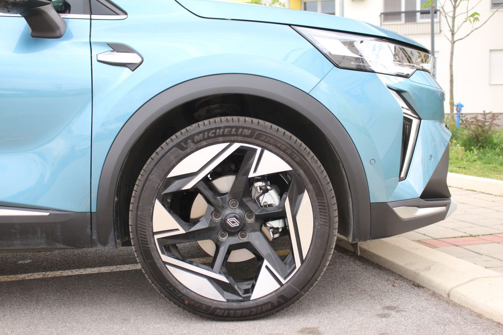 Auto magazin Srbija Test Renault Symbioz E-Tech 145 Hybrid Iconic