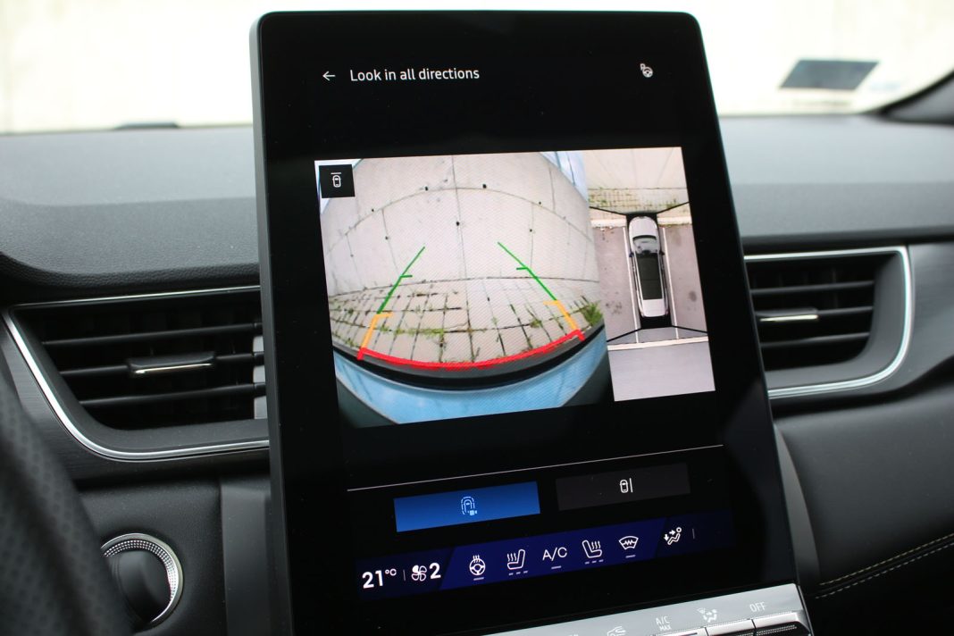 Auto magazin Srbija Test Renault Symbioz E-Tech 145 Hybrid Iconic