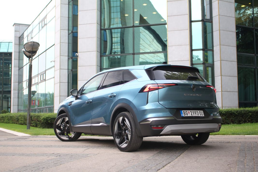Auto magazin Srbija Test Renault Symbioz E-Tech 145 Hybrid Iconic