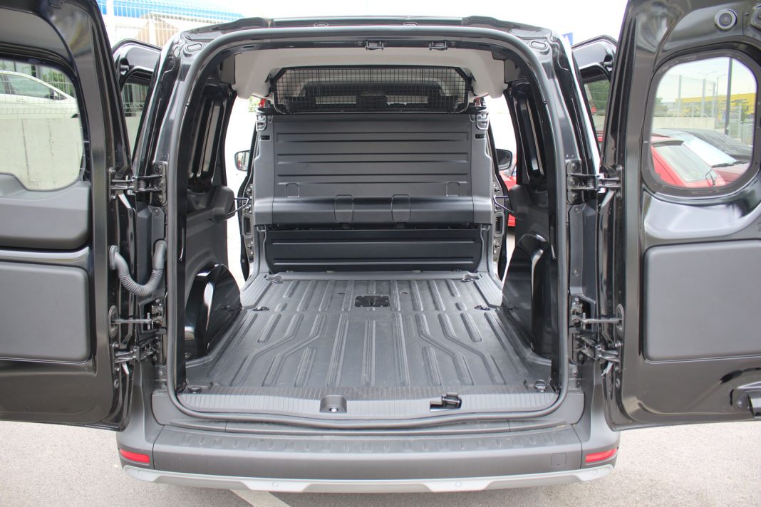 Auto magazin Srbija Test Nissan Townstar Crew Van N-Tech 1,3 DIG-T 130