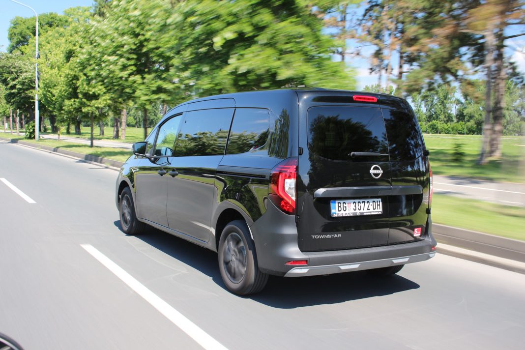 Auto magazin Srbija Test Nissan Townstar Crew Van N-Tech 1,3 DIG-T 130
