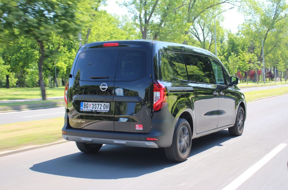 Auto magazin Srbija Test Nissan Townstar Crew Van N-Tech 1,3 DIG-T 130