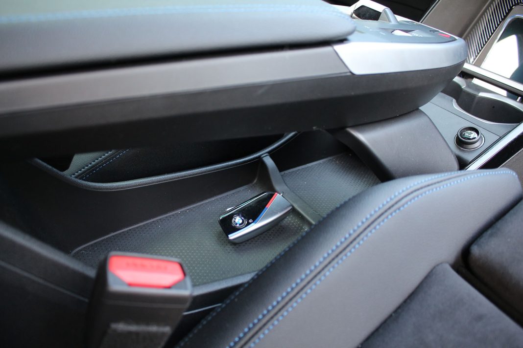 IMG_7511 Auto magazin Srbija TEST BMW X1 sDrive 18d