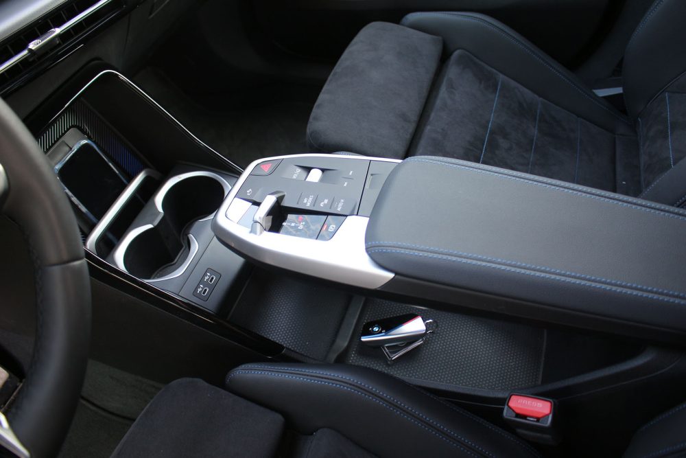 Auto magazin Srbija TEST BMW X1 sDrive 18d