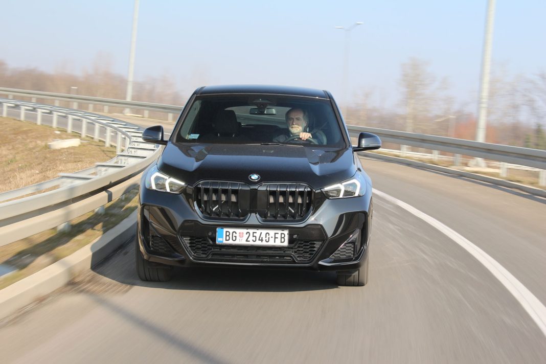 IMG_8005 Auto magazin Srbija TEST BMW X1 sDrive 18d