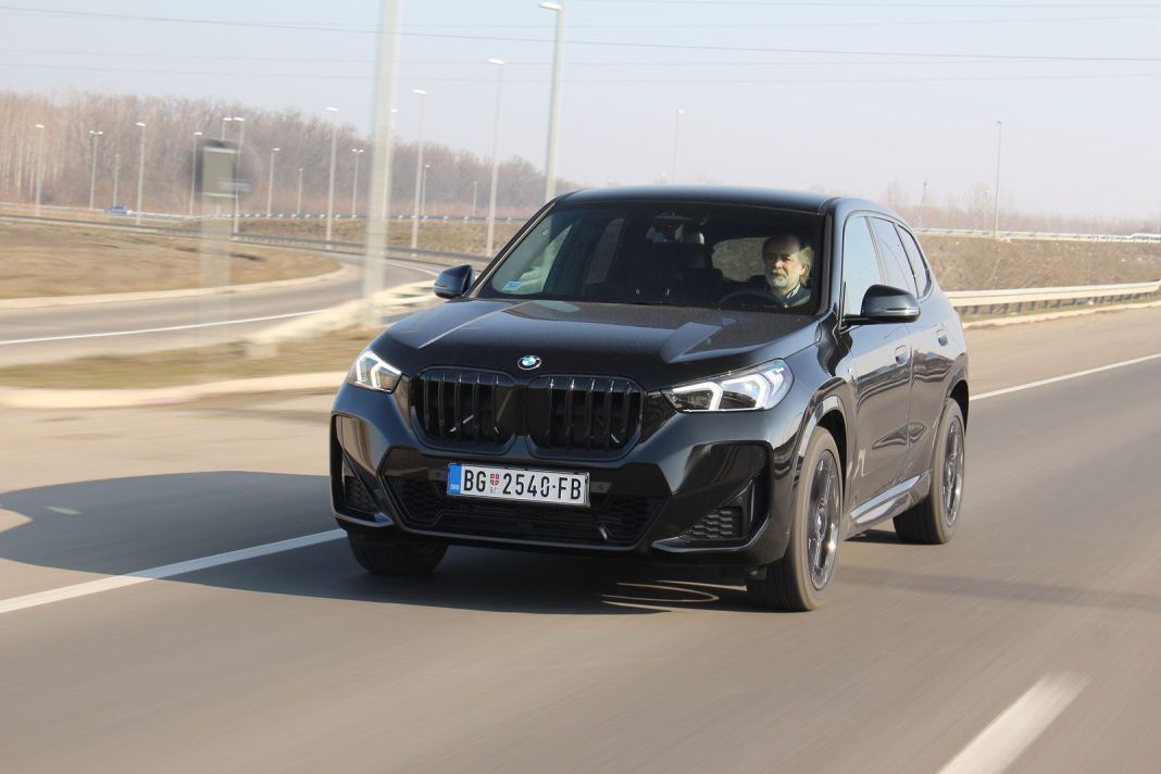 IMG_8105 Auto magazin Srbija TEST BMW X1 sDrive 18d