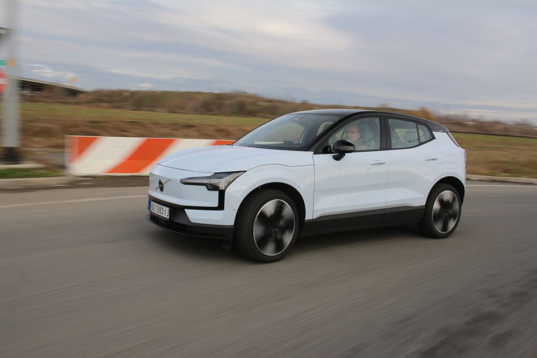 IMG_3400 AUto magazin Srbija Test Volvo EX30