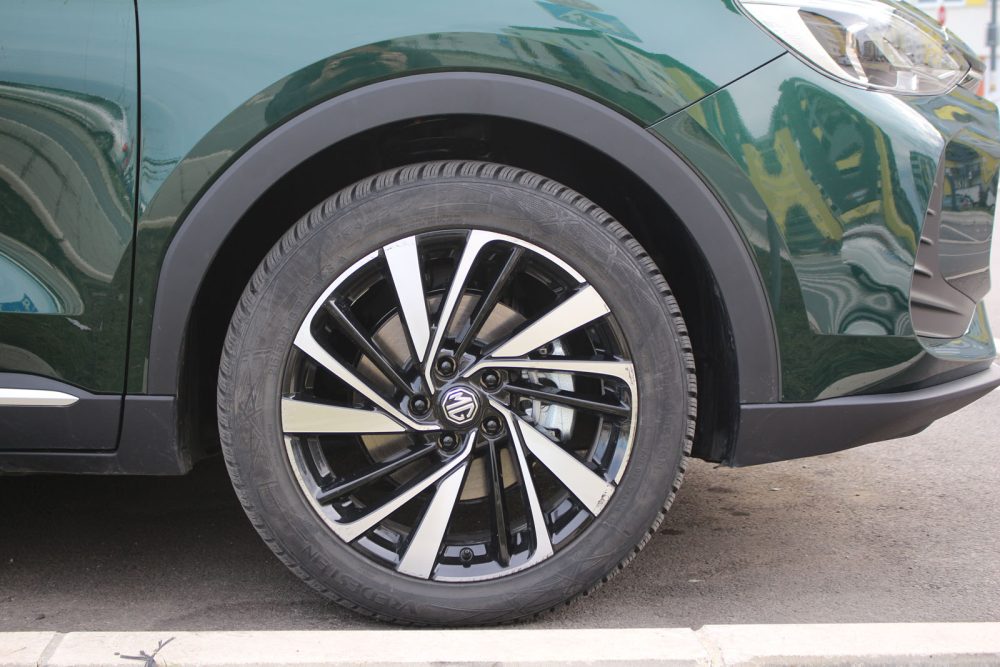 Auto magazin Srbija TEST MG ZS Hybrid+ Luxury