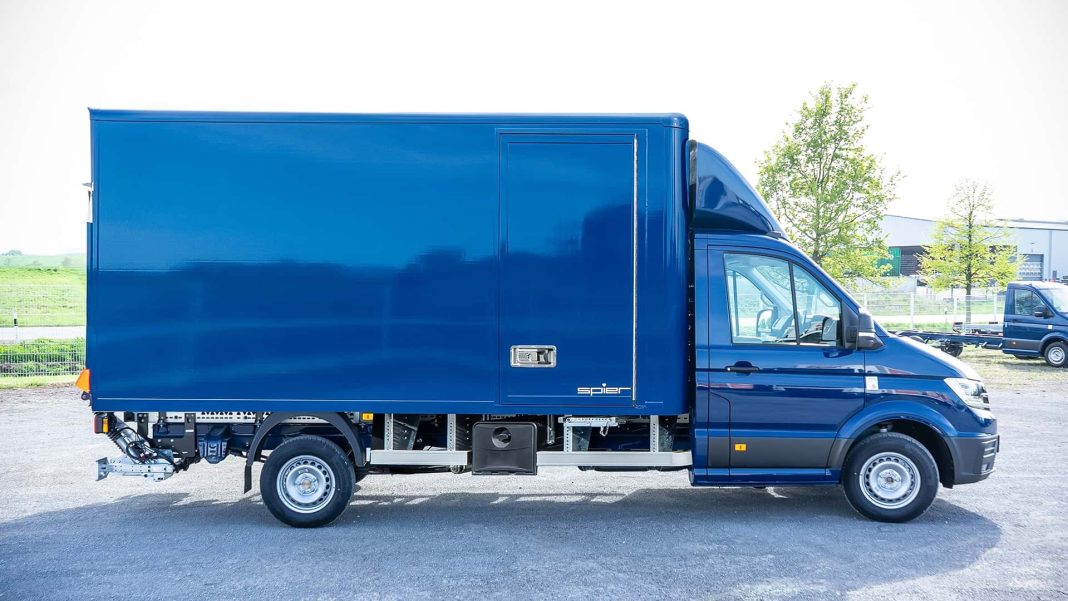 vw-crafter-2026-als-kofferaufbau (2) VW Crafter sandučar