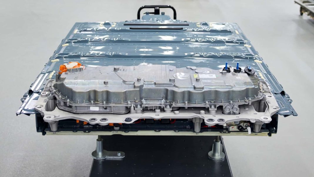 i-serbatoi-della-bmw-ix5-hydrogen-1 BMW iX5 Hydrogen