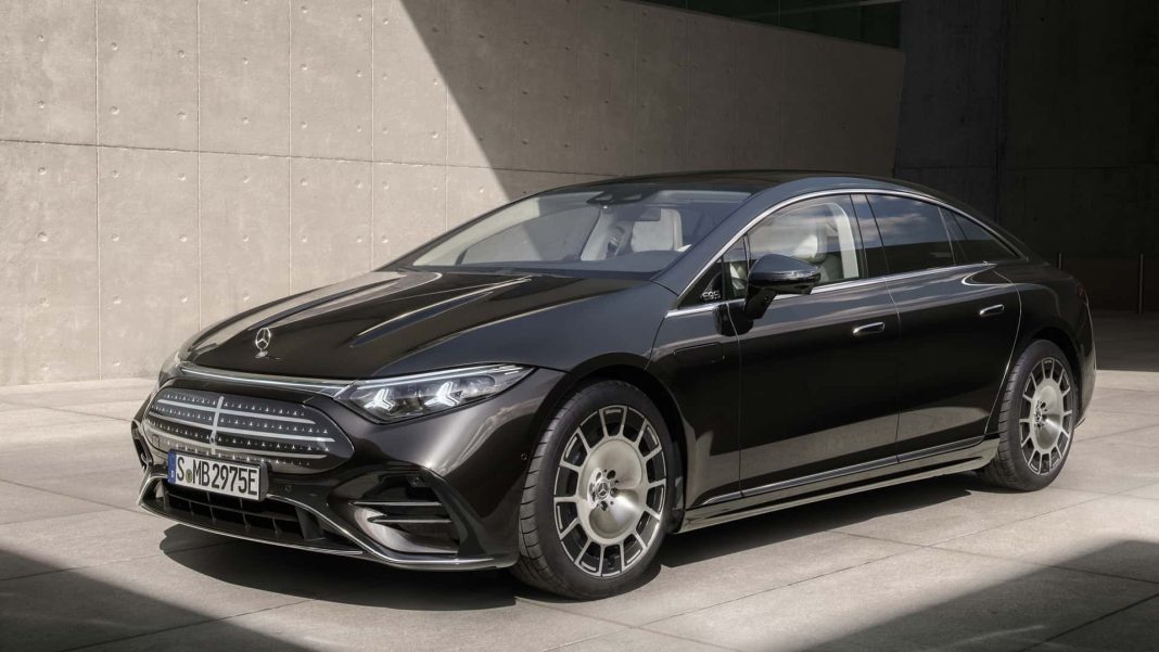 mercedes-eqs-2026-hier-als-eqs-580-4matic-in-schwarzem-manufaktur-lack Mercedes EQS