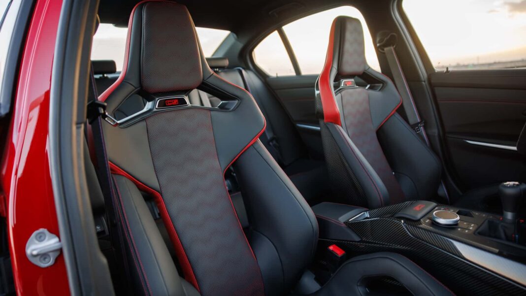 2027-bmw-m3-cs-handschalter (6) BMW M3 CS Handschalter