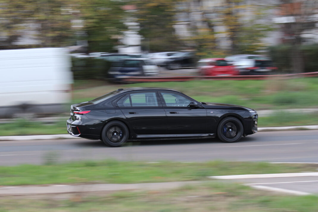 IMG_1124 Auto magazin Srbija Test BMW i7 xDrive60