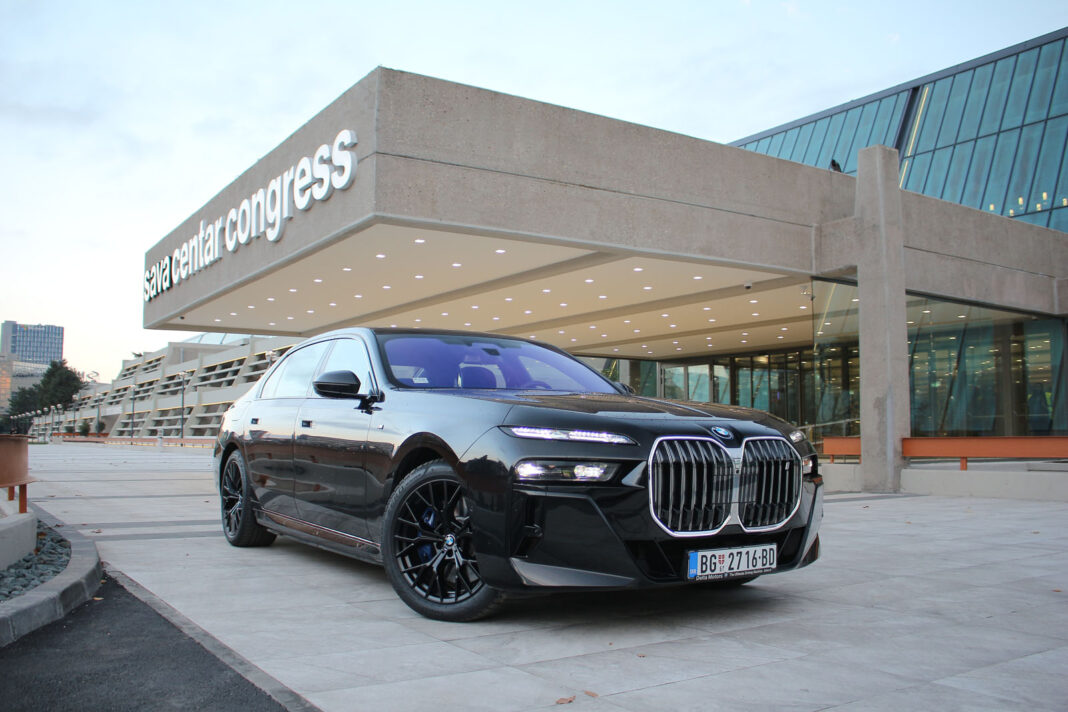 IMG_1682 Auto magazin Srbija Test BMW i7 xDrive60