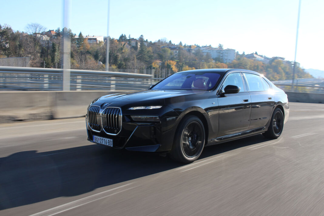 IMG_2008 Auto magazin Srbija Test BMW i7 xDrive60