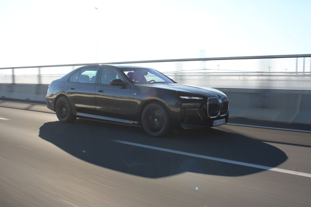 IMG_2124 Auto magazin Srbija Test BMW i7 xDrive60