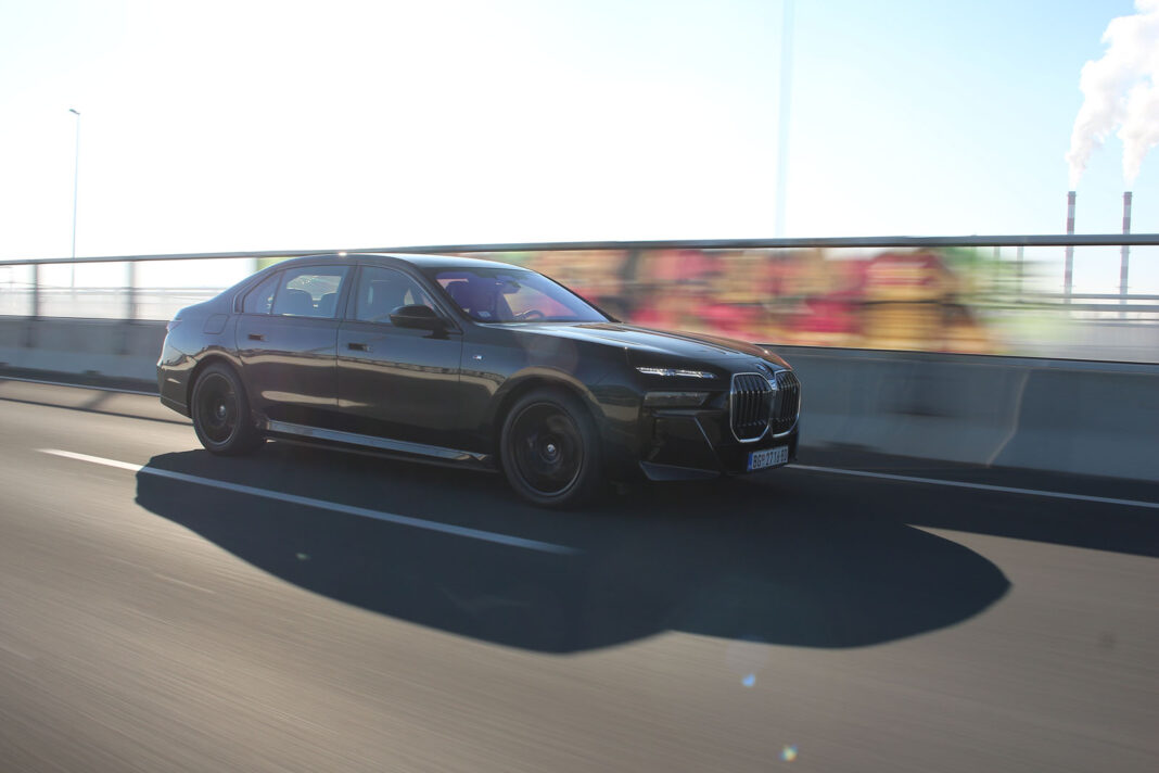 IMG_2127 Auto magazin Srbija Test BMW i7 xDrive60