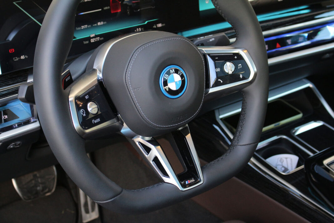 IMG_2192 Auto magazin Srbija Test BMW i7 xDrive60