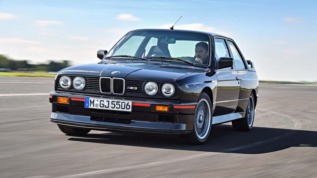 bmw-m3-evo-e30 BMW M3 Sport Evolution