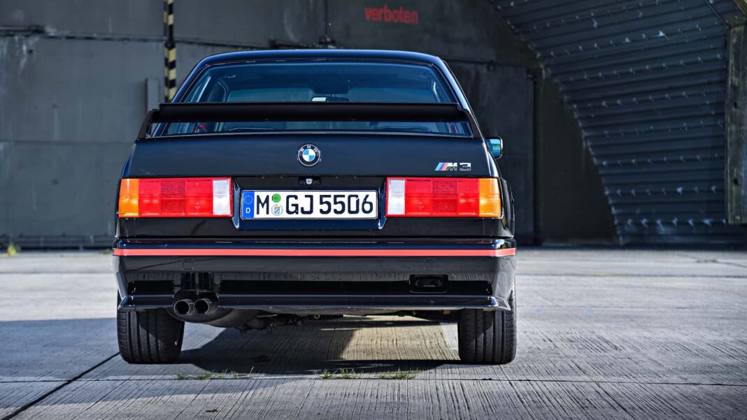 bmw-m3-evo-e30 (8) BMW M3 Sport Evolution