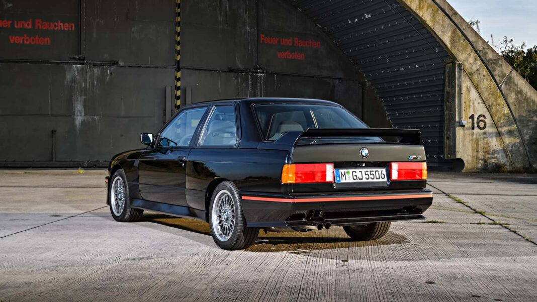 bmw-m3-evo-e30 (9) BMW M3 Sport Evolution