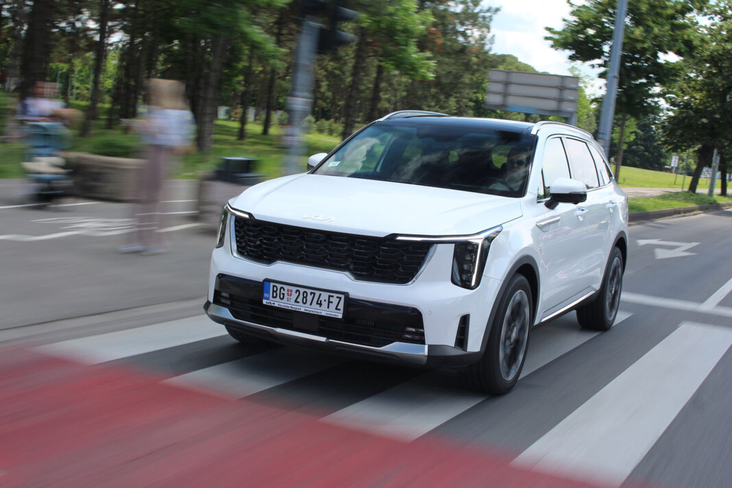 IMG_2016 Auto magazin Srbija Test Kia Sorento 2,2TCi EX Limited Panorama 4WD 8 DCT