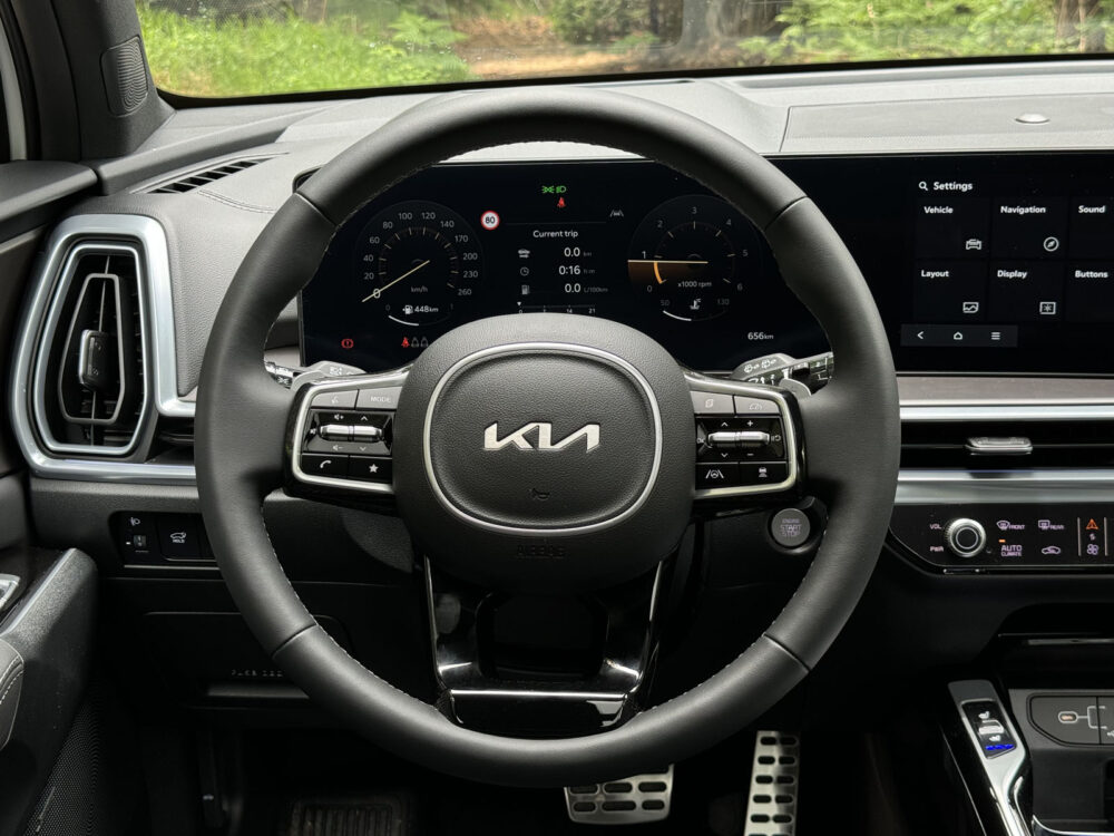 Auto magazin Srbija Test Kia Sorento 2,2TCi EX Limited Panorama 4WD 8 DCT