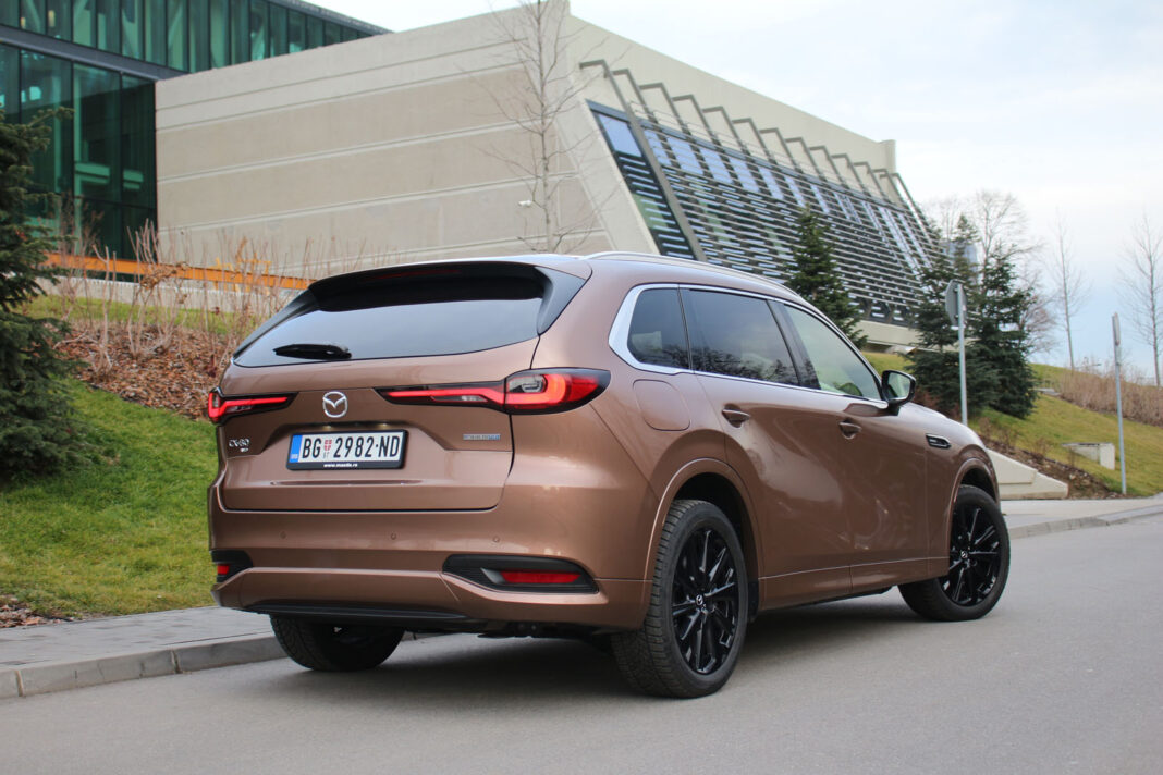 IMG_5740 Auto magazin Srbija Test Mazda CX-80 2,5 e-Skyactiv PHEV Homura Plus
