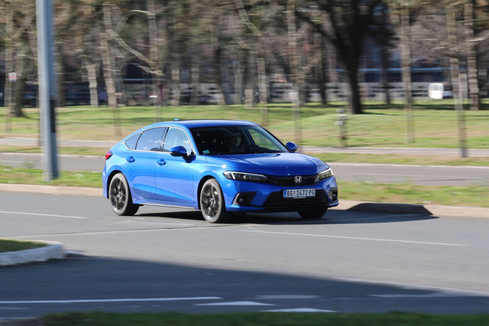 Auto magazin Srbija Test Honda Civic e:HEV Advance
