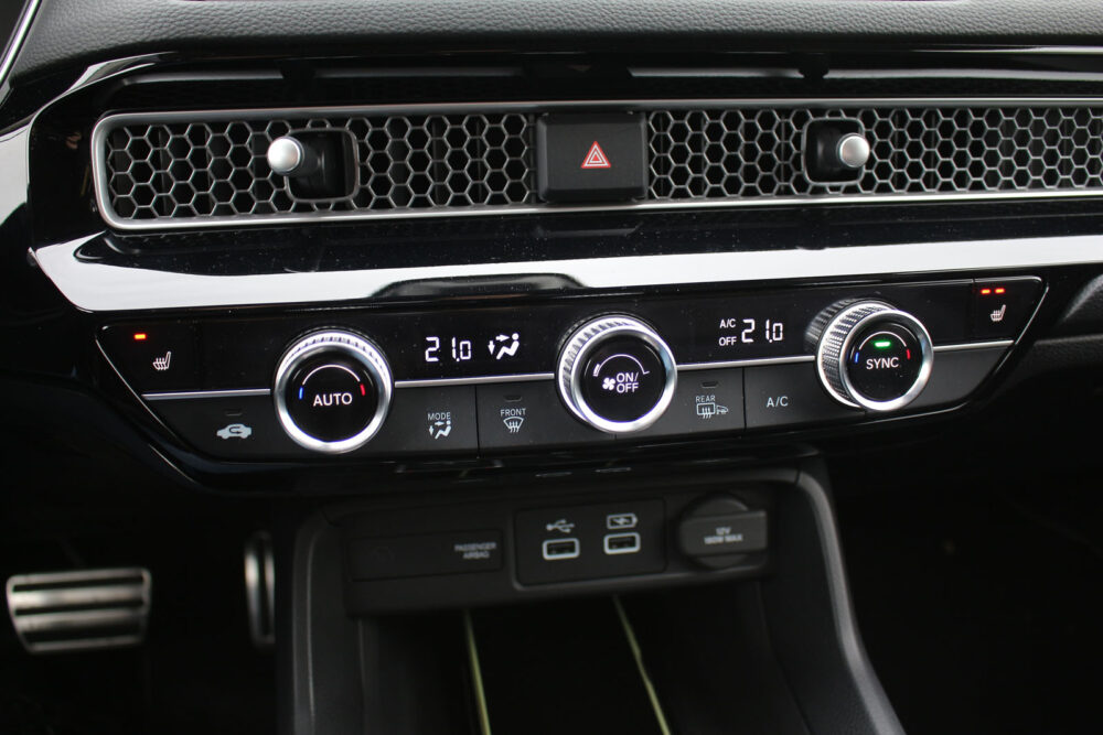 Auto magazin Srbija Test Honda Civic e:HEV Advance