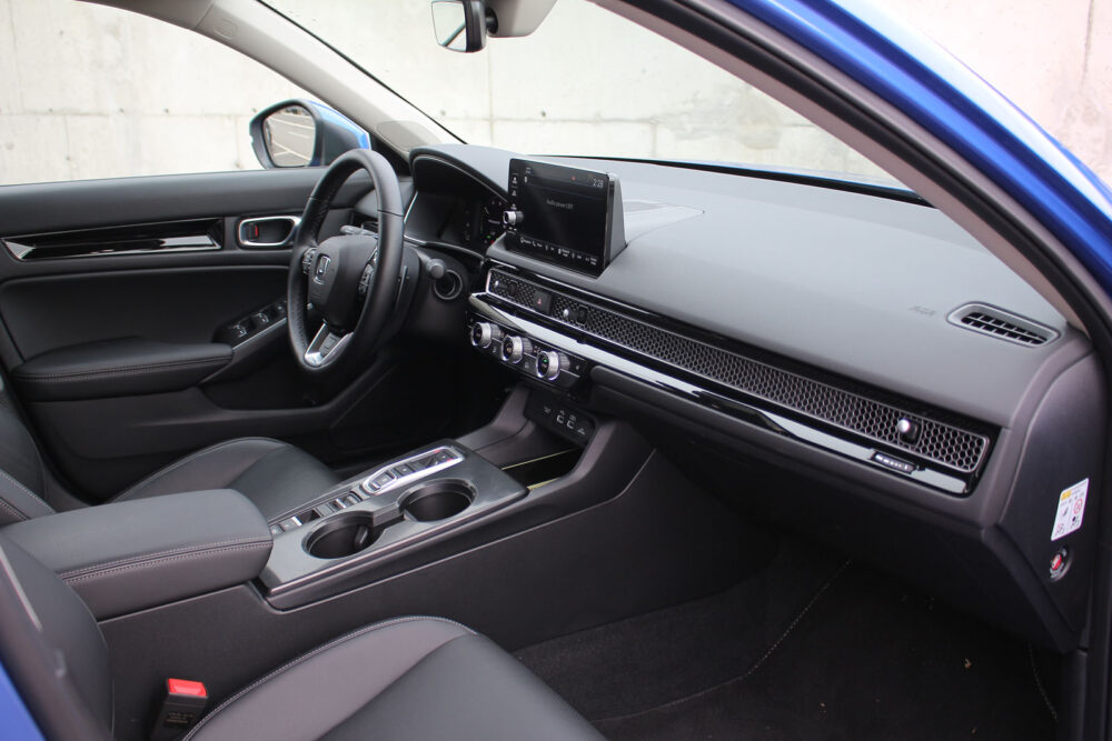 Auto magazin Srbija Test Honda Civic e:HEV Advance
