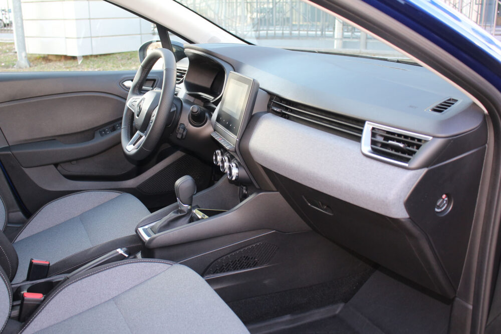 Auto magazin Srbija Test Renault Clio E-Tech 145 Hybrid