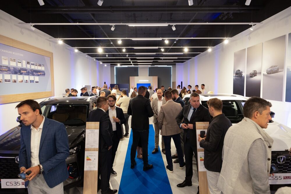 Changan Pop Up Store