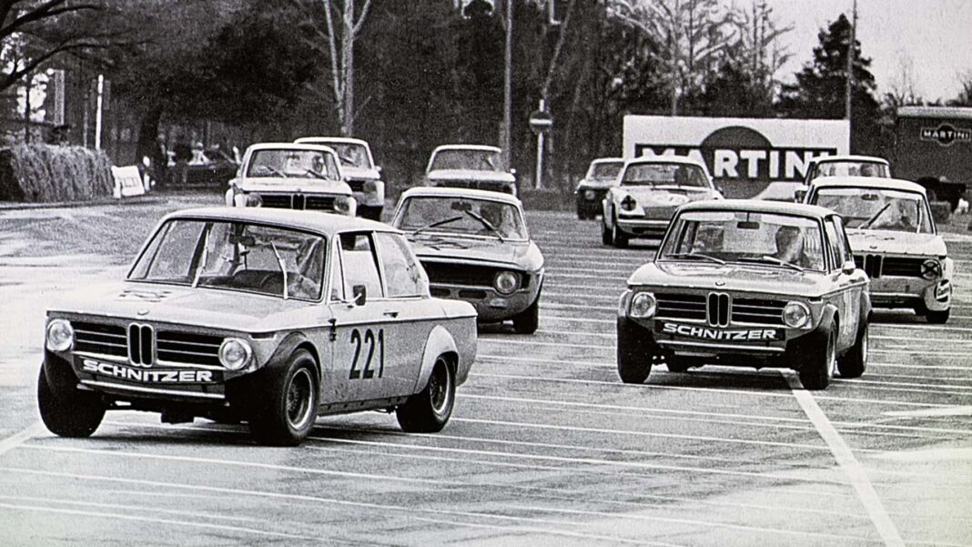bmw-02-1966-1977-11