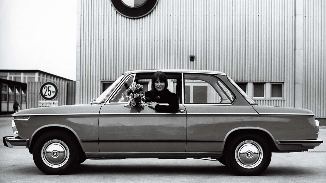 bmw-02-1966-1977-13