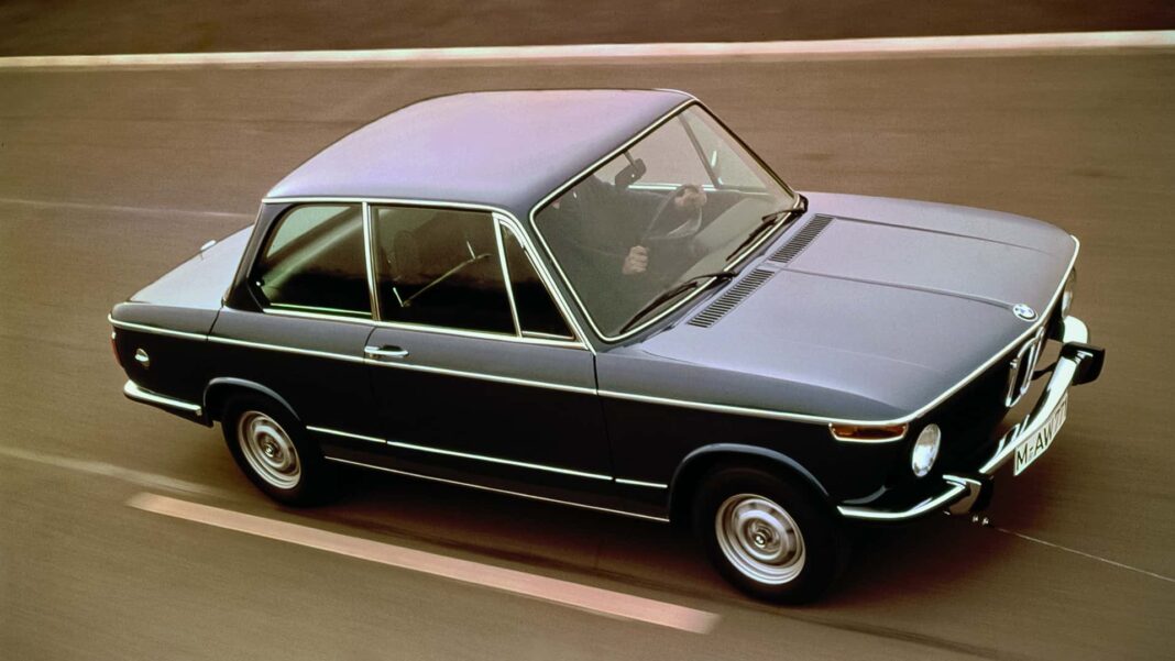 bmw-02-1966-1977-23